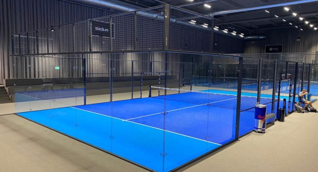 Thi Công Sân Padel Trong Nhà 2026 Cỏ Mondo-75